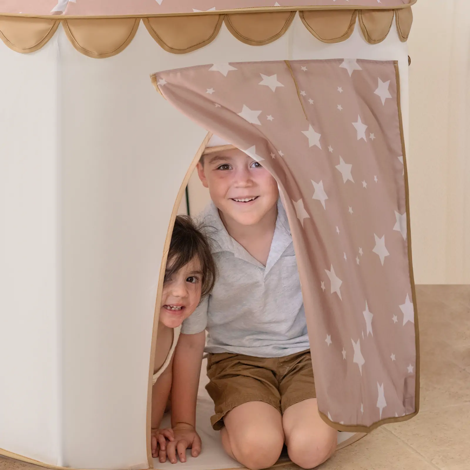Tiny LandĀ® Cheerful Pennant Castle Tent - Image 4