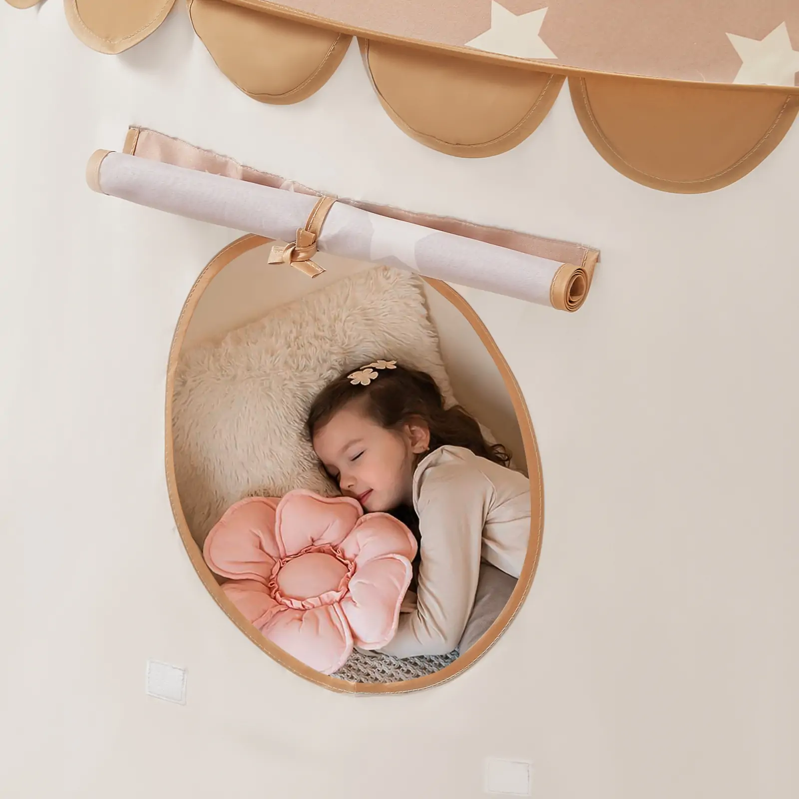 Tiny LandĀ® Cheerful Pennant Castle Tent - Image 5